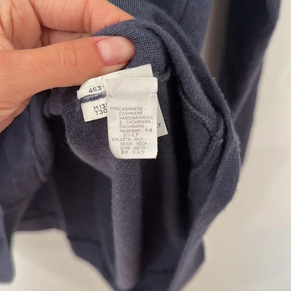 BRUNELLO CUCINELLIdeep blue v-neck cashmere blend sweater
